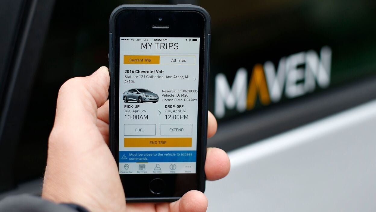 Uber and Lyft race way ahead of car-sharing services