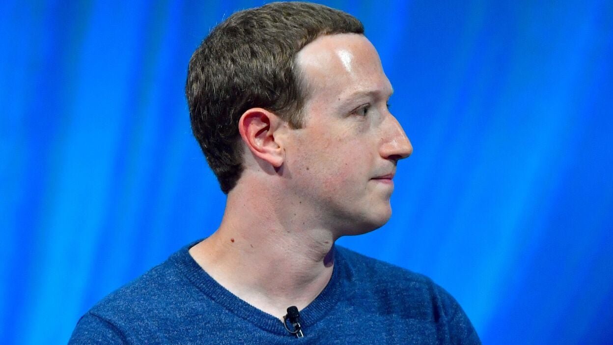 Mark Zuckerberg will publish a series of notes wrestling with Facebook’s biggest issues